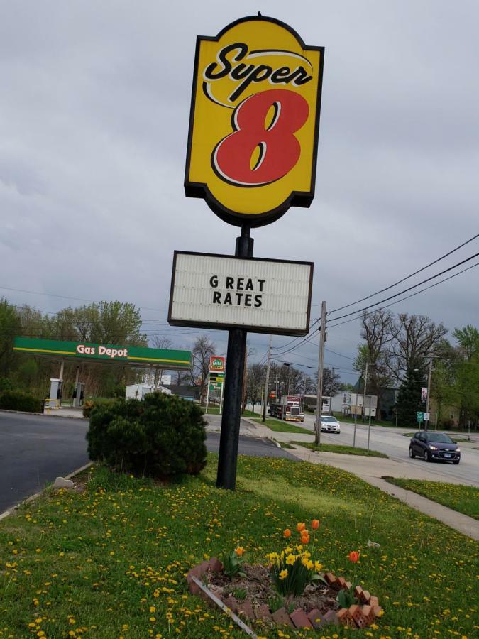 Super 8 By Wyndham Watseka Hotel Exterior foto
